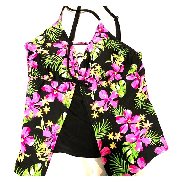 Aqua couture tankini top - Picture 1 of 3